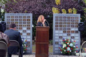 Alivia Tagliaferri Introduces Students at 2021 Veterans' Day Ceremony